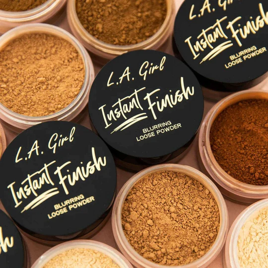 L.A. Girl Instant Finish Loose Powder - Image 6