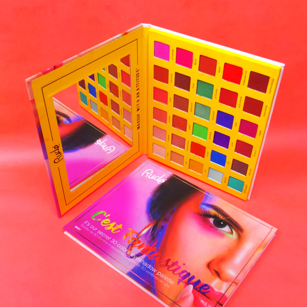 C’est Fantastique – 30 Eyeshadow Palette - Image 5