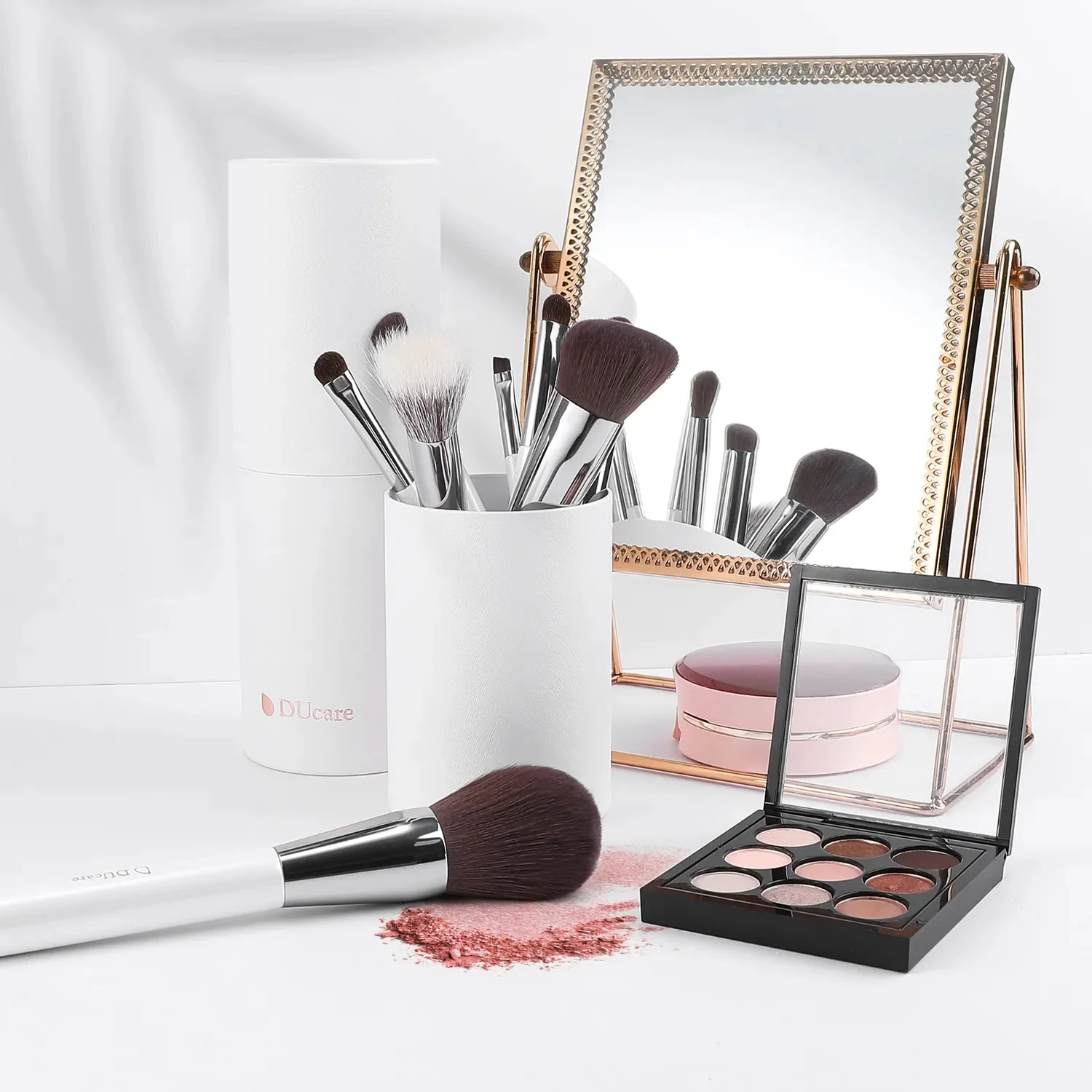 DUCARE White 9Pcs Face & Eye Brush Set with Holder - Image 3